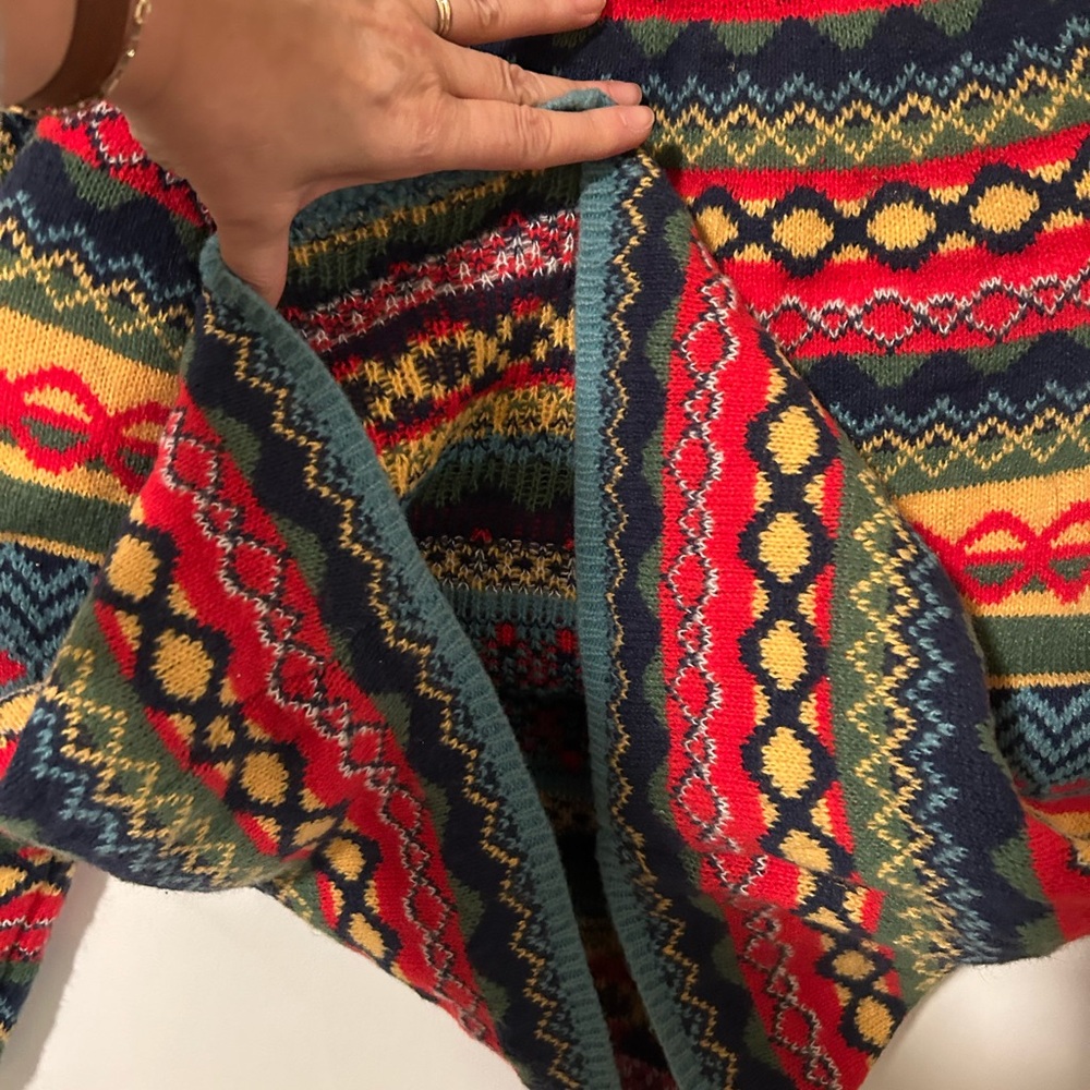 Colorful Patterned Women's Sweater - Picture 3 of 4